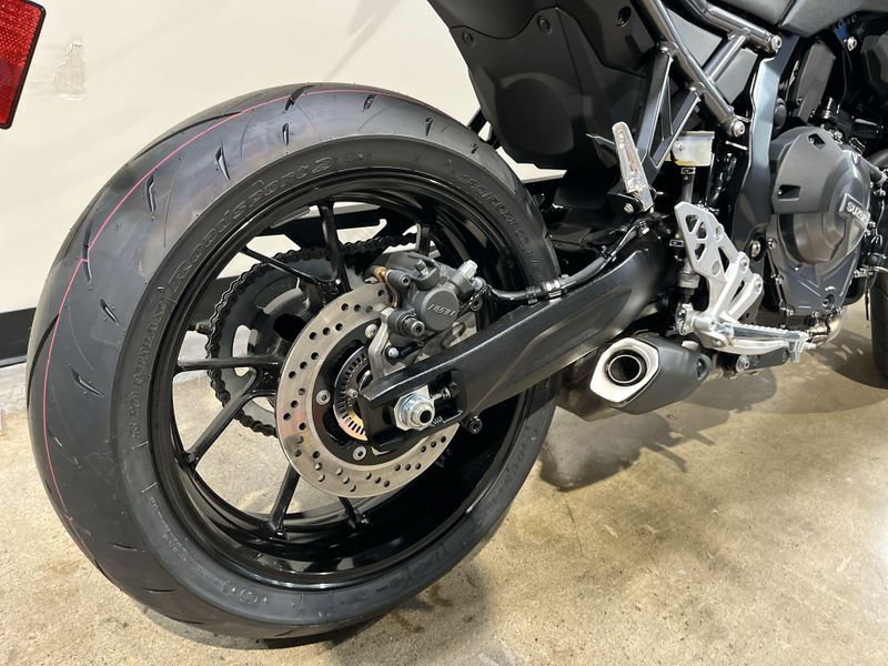 New 2025 Suzuki GSX-8S Image 16