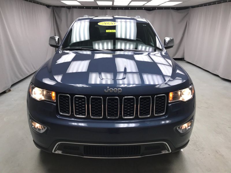 2020 Jeep Grand Cherokee Limited in a Slate Blue Pearl Coat exterior color and Blackinterior. Weekley Chrysler Dodge Jeep Co 419-740-1451 weekleychryslerdodgejeep.com 