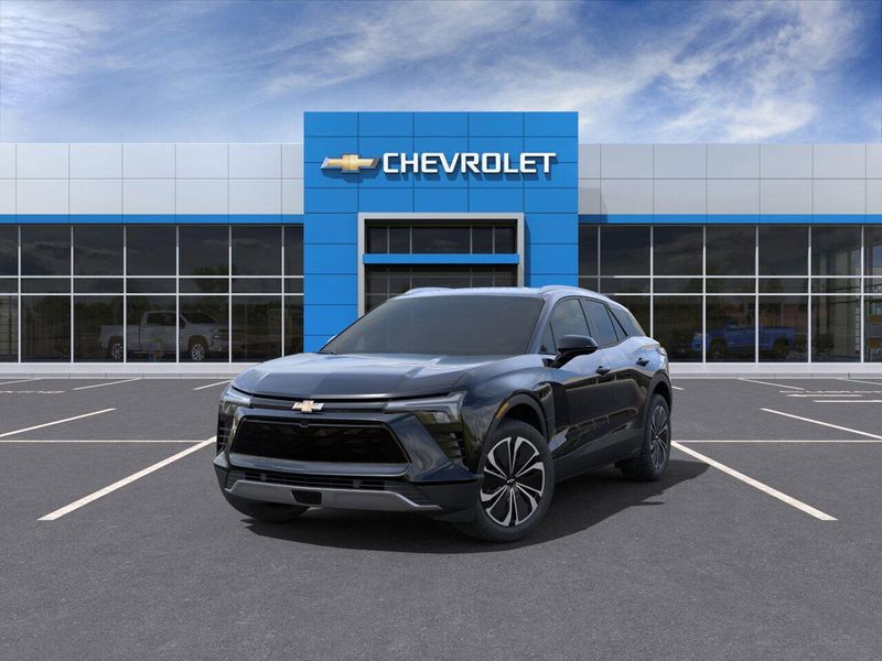 New 2025 Chevrolet Blazer EV AWD LTImage 8