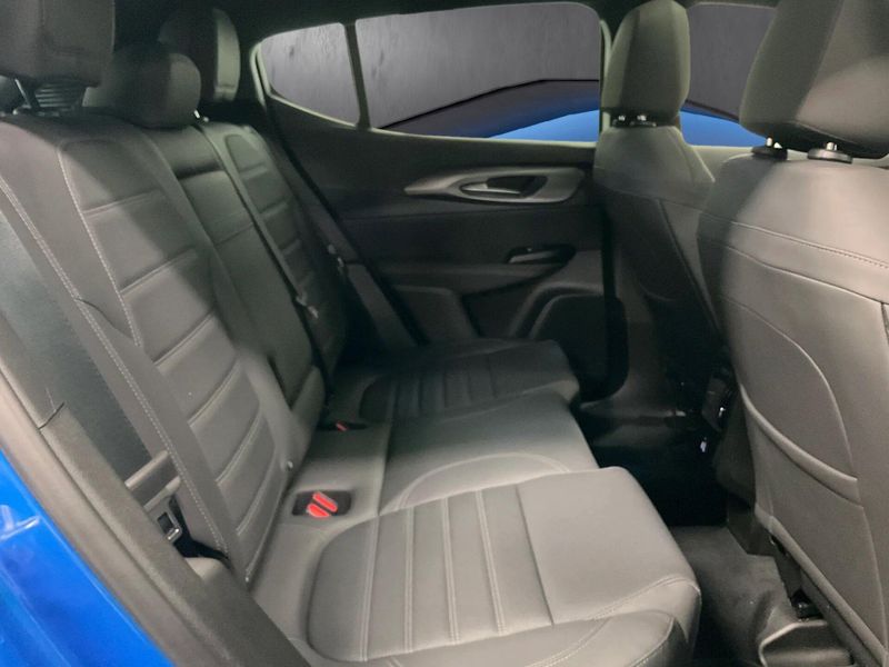 New 2026 Alfa Romeo Tonale Sprint AwdImage 11