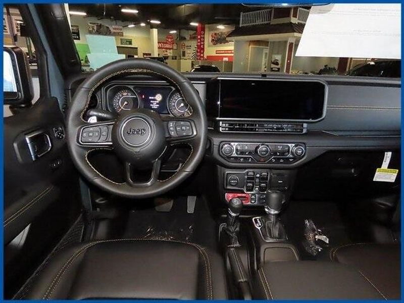 2025 Jeep Wrangler Rubicon 392Image 8