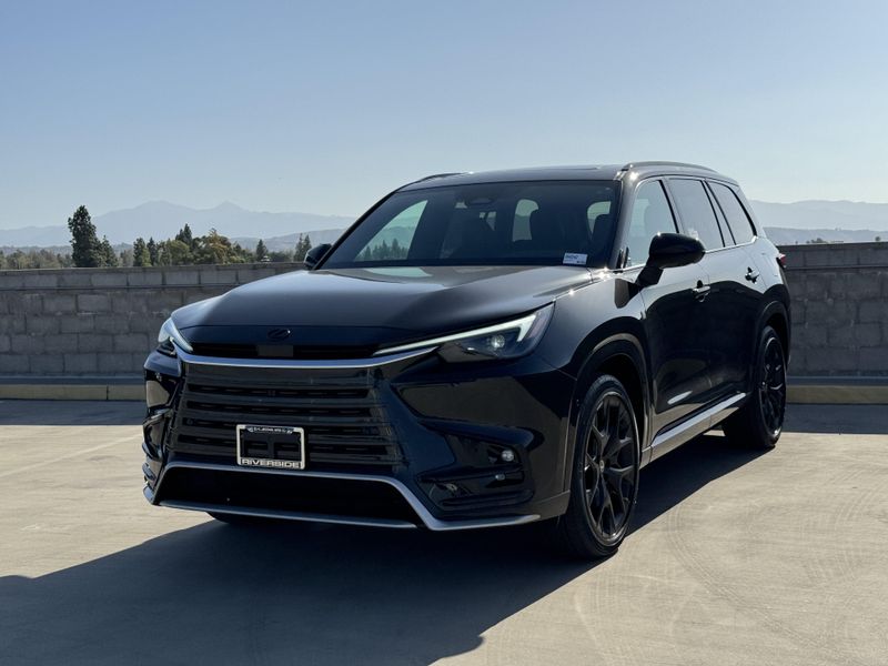New 2026 Lexus TX 350 F SPORT HandlingImage 4