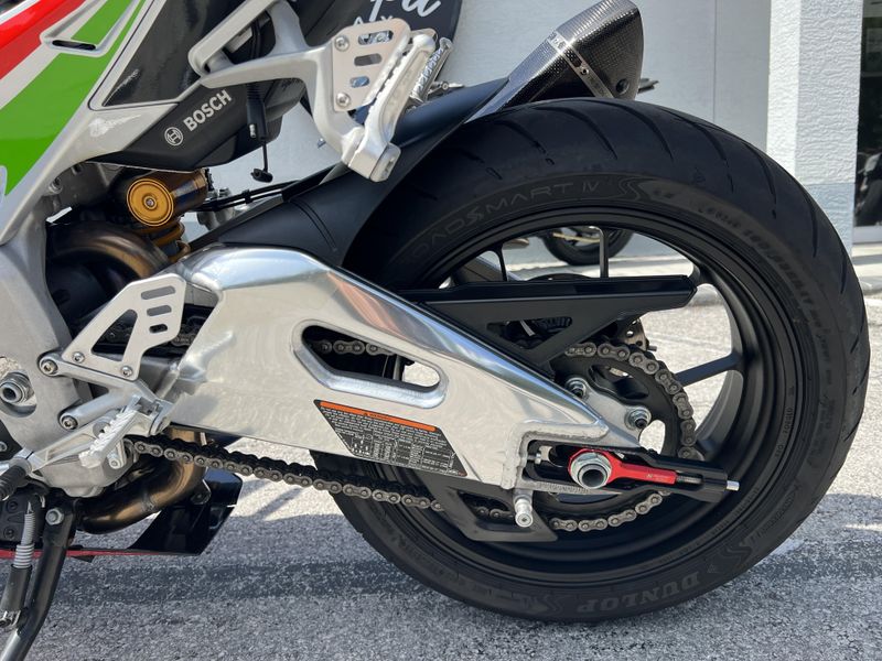 2018 Aprilia RSV4 RF 