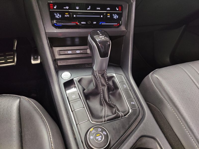 Used 2022 Volkswagen Tiguan SE R-Line Black AWD w/SunroofImage 21