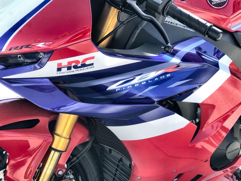 New 2026 Honda CBR1000RR-R FIREBLADE SP Image 27
