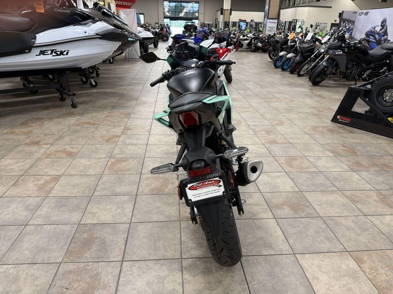 New 2026 Yamaha YZF-R3 ABS Image 17