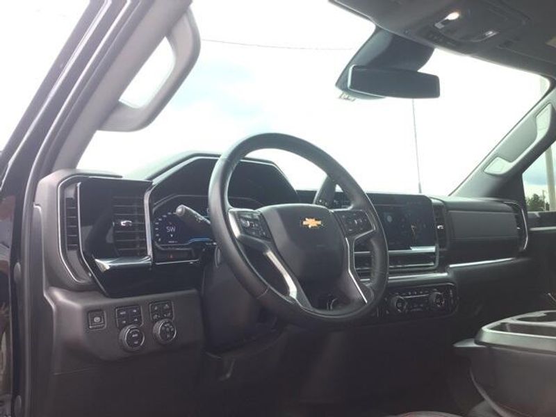 2024 Chevrolet Silverado 3500HD LTImage 10