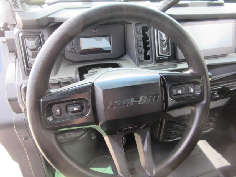 NEW 2026 CAN-AM DEFENDER MAX LONE STAR CAB HD11 Image 19