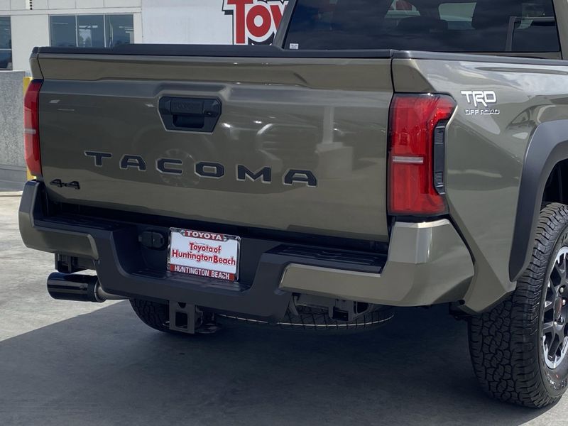2025 Toyota Tacoma TRD Off RoadImage 4