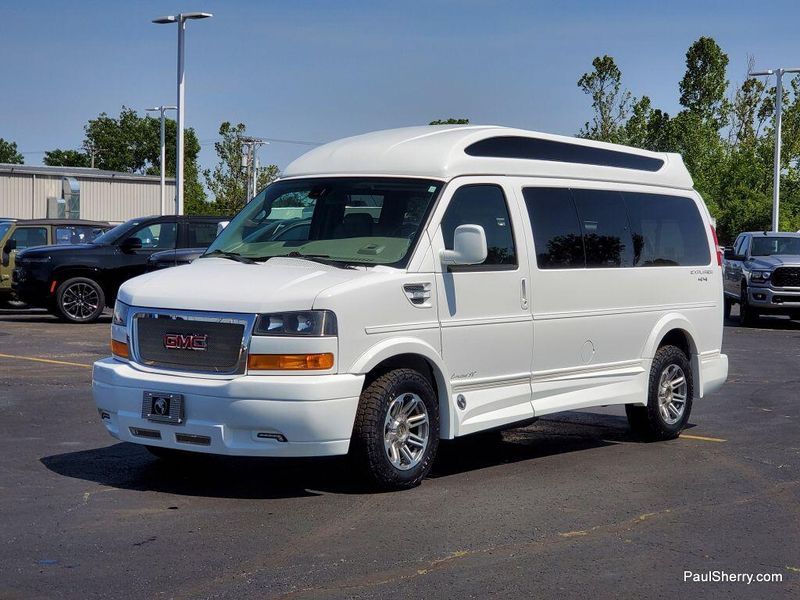 2020 GMC Savana Cargo Image 23