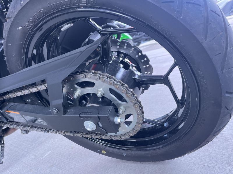 Used 2017 Kawasaki Ninja 300 ABS Image 21