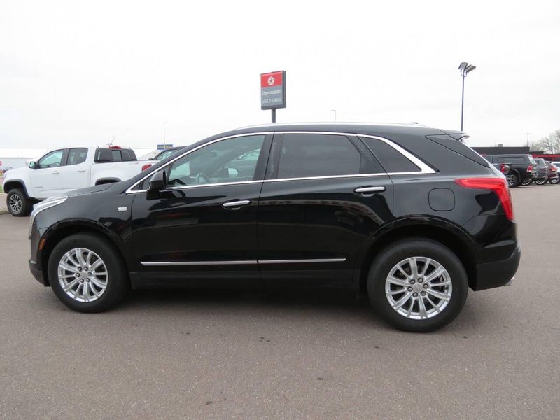 2018 Cadillac XT5 Base 4dr SUVImage 5