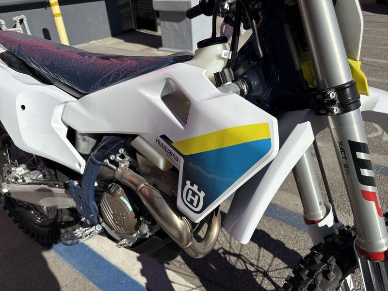 New 2025 Husqvarna FX 350 Image 15