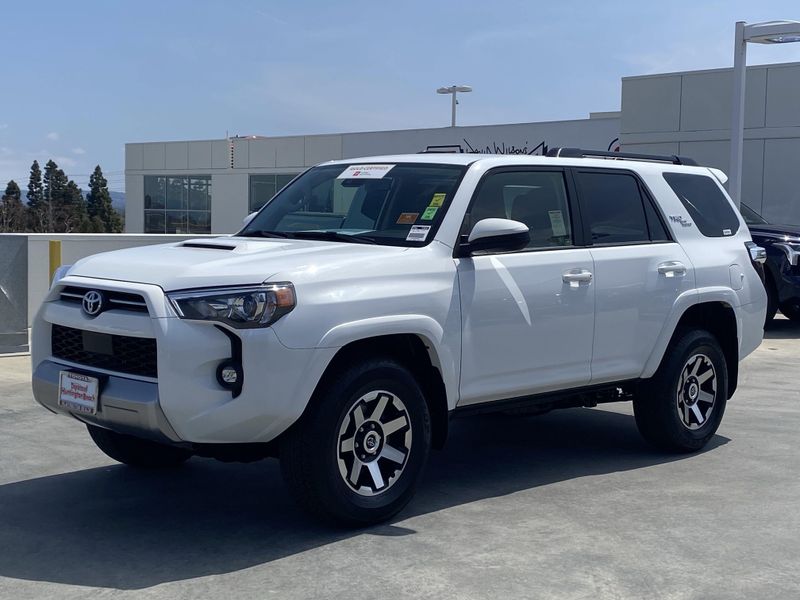 2024 Toyota 4Runner TRD Off-RoadImage 8