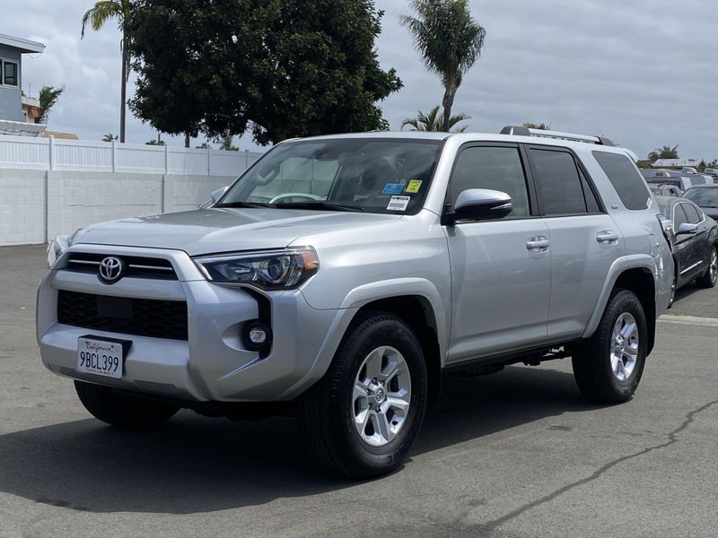 2022 Toyota 4Runner SR5 PremiumImage 8