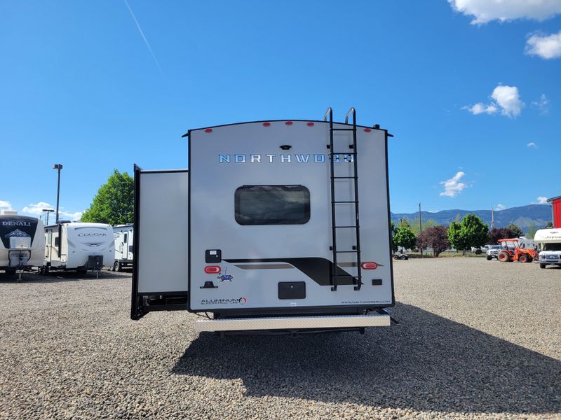 New 2026 NORTHWOOD MFG Arctic Fox NXT 27RKImage 4