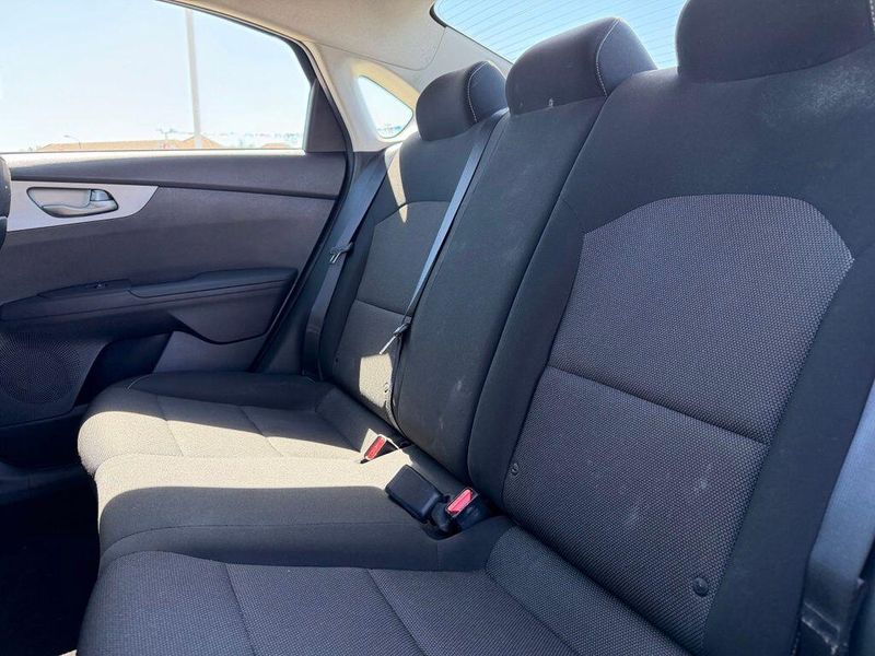 Used 2023 Kia Forte LXSImage 14