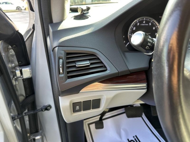 2016 Acura MDX 3.5LImage 22