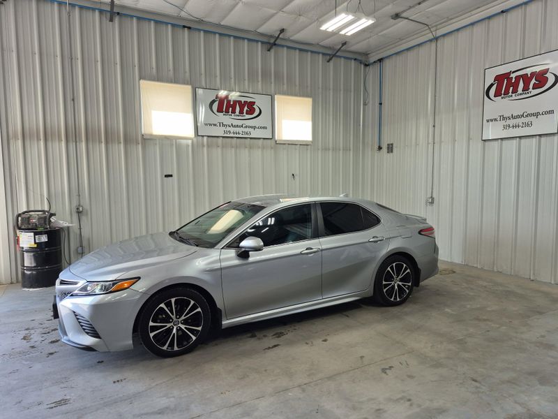 2019 Toyota Camry SEImage 20