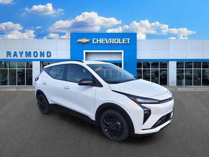 New 2027 Chevrolet Bolt EV RSImage 11