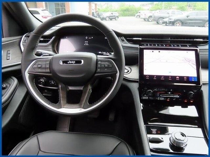 2025 Jeep Grand Cherokee LimitedImage 10