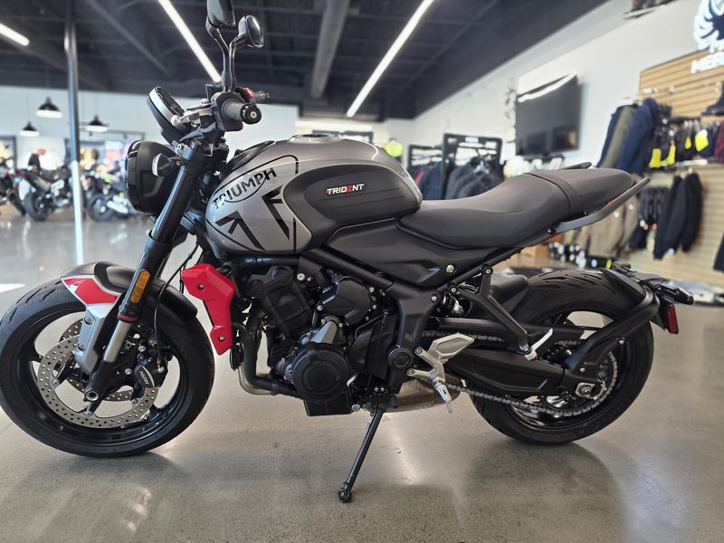 2023 Triumph TRIDENT 660 