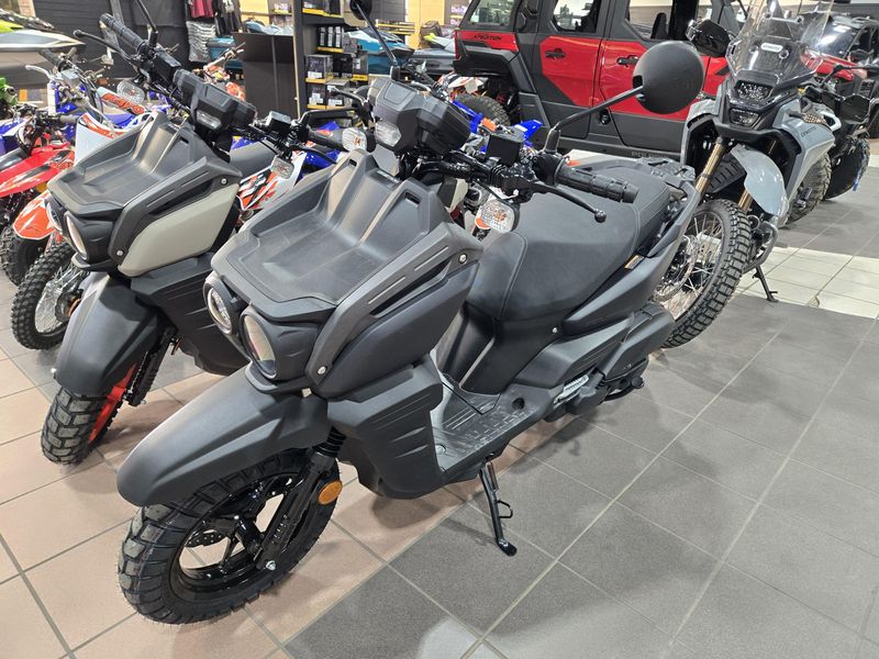 NEW 2026 YAMAHA ZUMA 125 Image 2