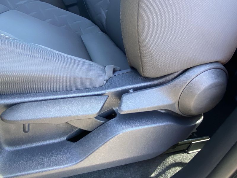 Used 2025 Toyota Tacoma SR5Image 16