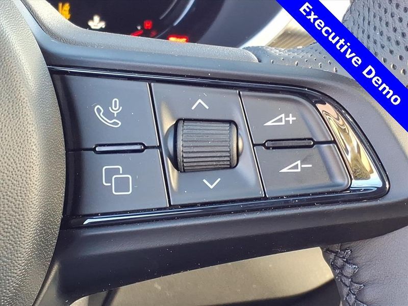 New 2025 Alfa Romeo Stelvio AWDImage 20