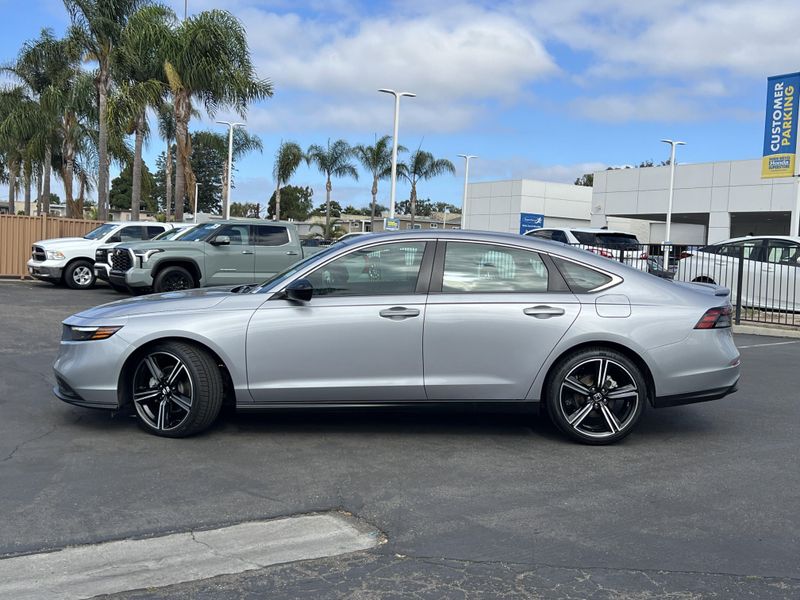 Used 2023 Honda Accord Hybrid SportImage 2