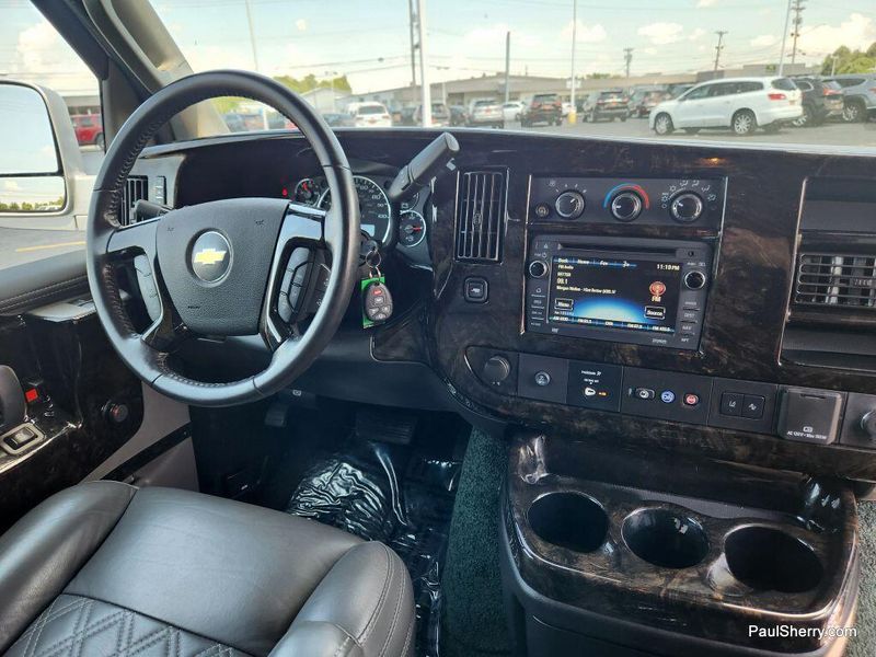 Used 2020 Chevrolet Express Cargo Image 25