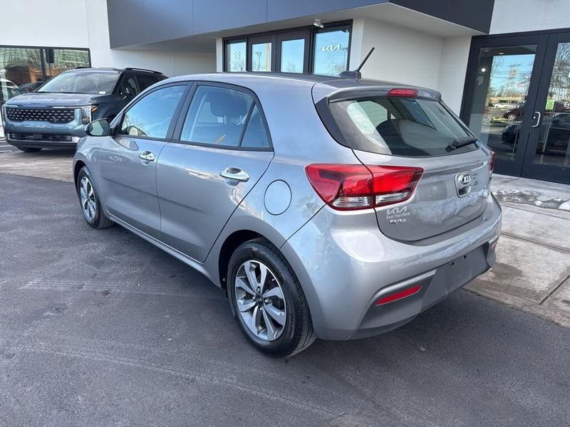 2021 Kia Rio 5-Door SImage 6