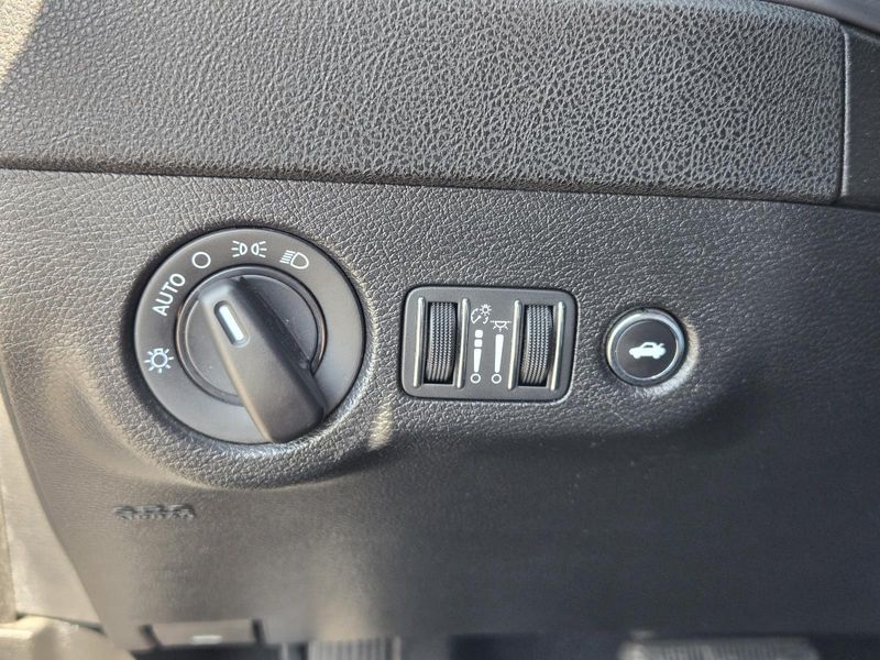Used 2023 Dodge Charger SXT RWD