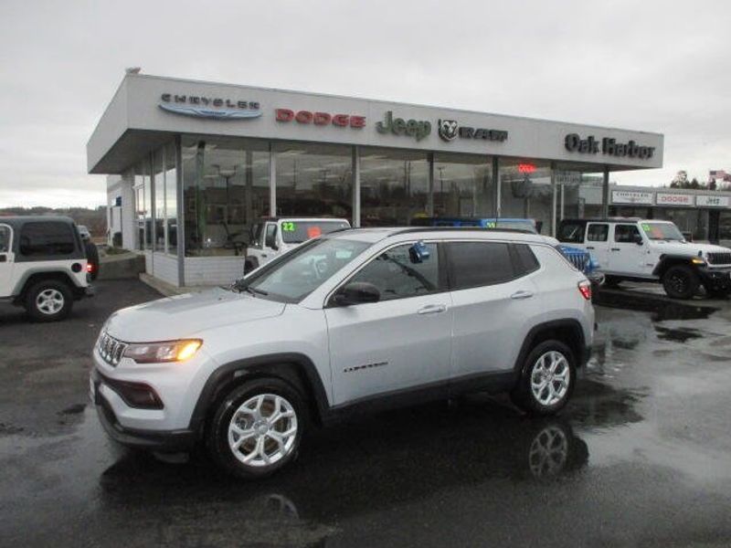 2024 Jeep Compass LatitudeImage 1