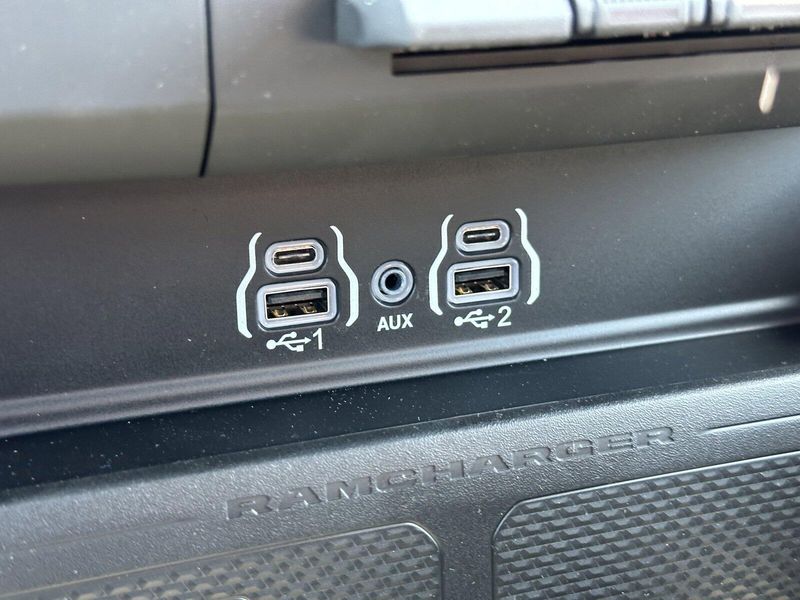 2025 RAM 1500 Big HornImage 21