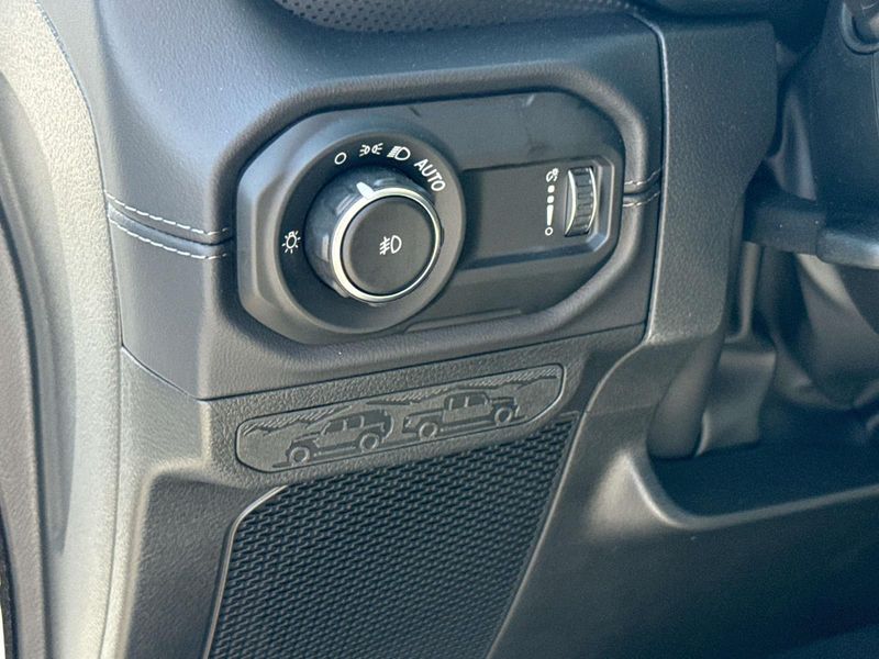 New 2026 Jeep Wrangler 4-door Rubicon