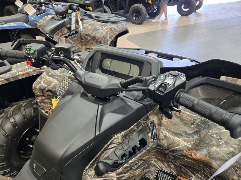 2025 CAN-AM OUTLANDER MAX XT 1000 WILDLAND CAMO  in a WILDLAND CAMO exterior color. Family PowerSports (877) 886-1997 familypowersports.com 