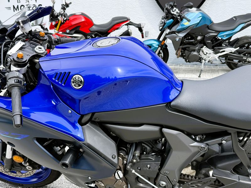 Used 2022 Yamaha YZF R7 