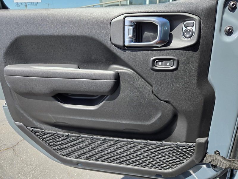New 2026 Jeep Wrangler 4-door Rubicon