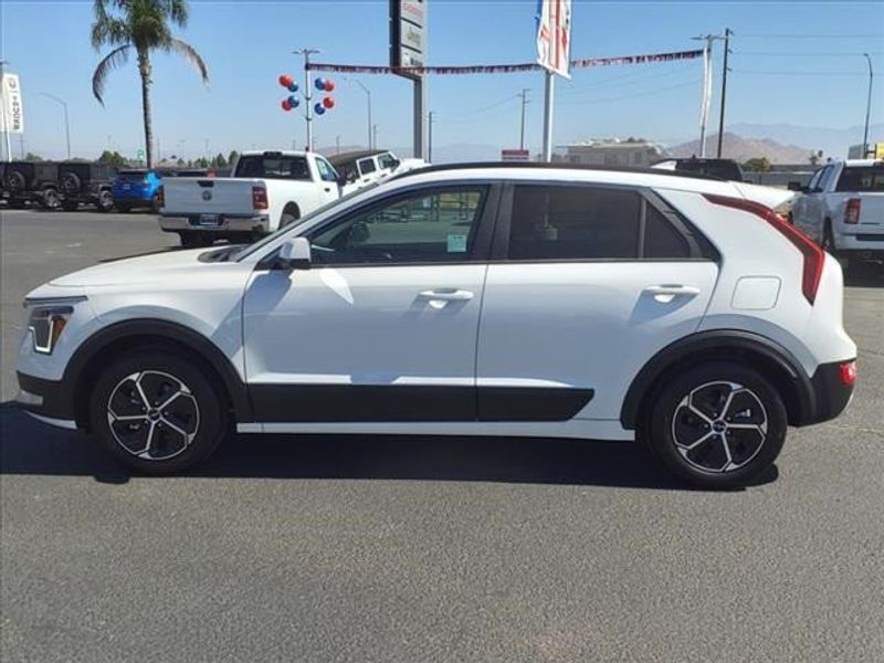 2024 Kia Niro LXImage 22