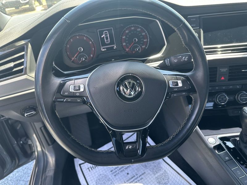 2021 Volkswagen Jetta R-LineImage 19