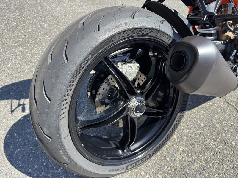 2020 KTM Super Duke 1290 R 