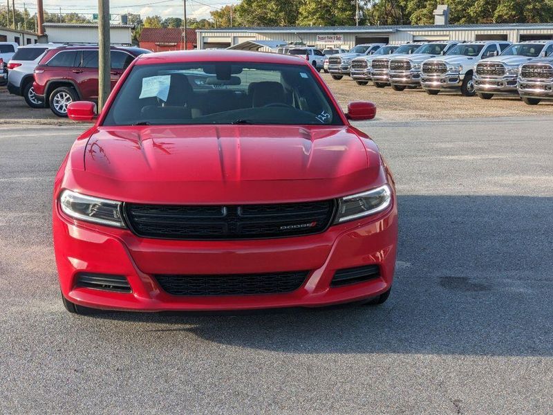 2022 Dodge Charger SXTImage 8