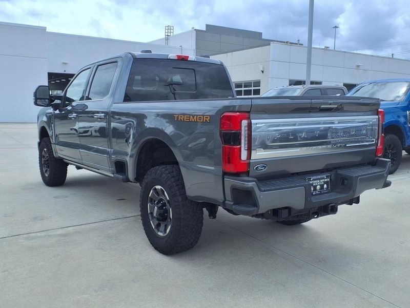 2024 Ford F-250SD PlatinumImage 2