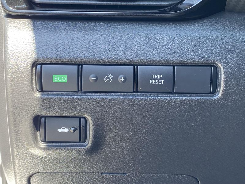Used 2022 Nissan Sentra SVImage 22