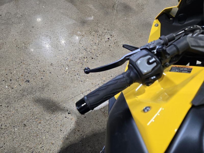 2024 Suzuki GSXS 8R Image 18