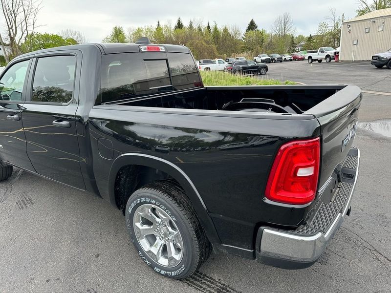 2025 RAM 1500 Big Horn Crew Cab 4x4 5