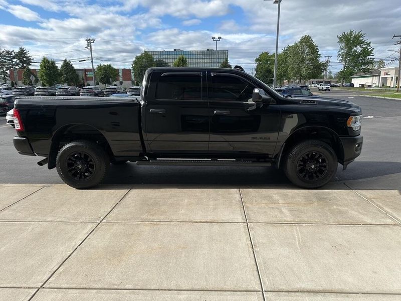 2022 RAM 2500 TradesmanImage 4