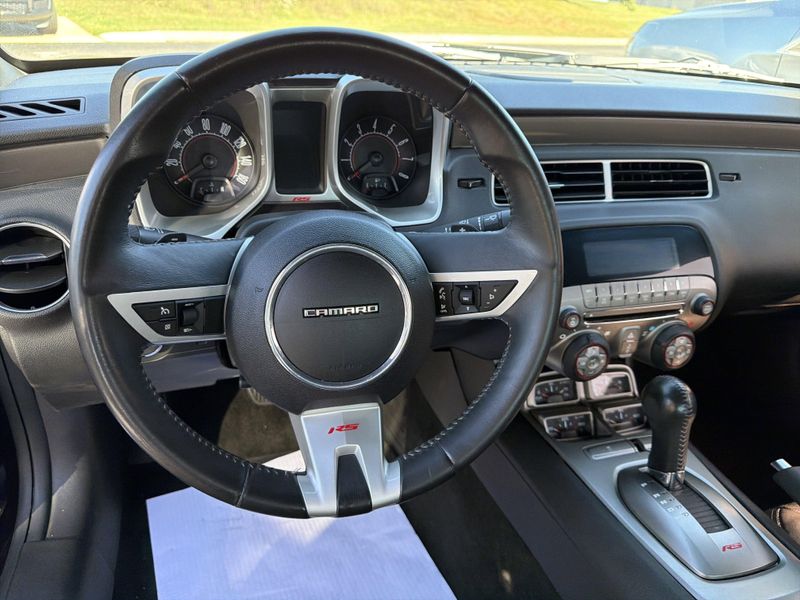 Used 2011 Chevrolet Camaro 2LTImage 26