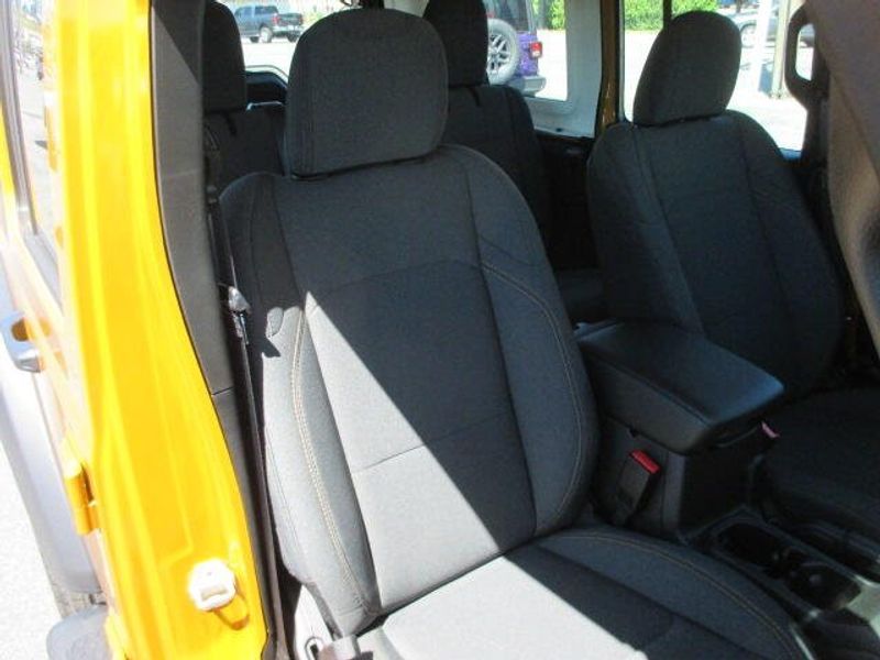 New 2026 Jeep Wrangler 4-door SportImage 21